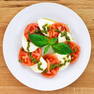 Салата Капрезе (350г)