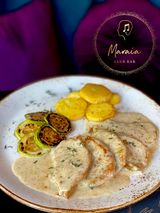 Свински бонфилета с трюфел сос и печени картофи  (350г)