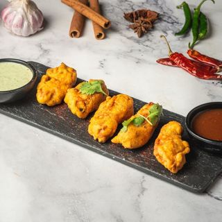POLLO  PAKORA(5 u).