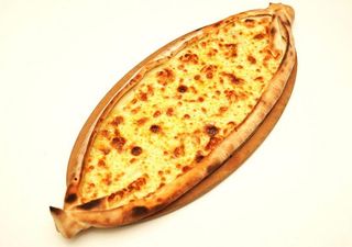 Pida turceasca cu branza feta