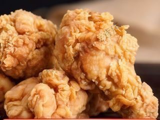 63.Bolitas de pollo frito