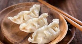 A30. Ravioli con carne al vapore*