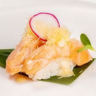 10. Sake kataifi 3 pezzi