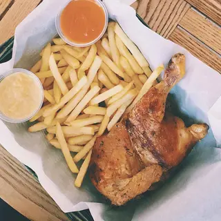 Pollo con acompañamiento