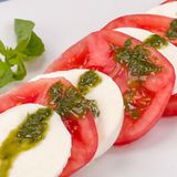 Капрезе салата