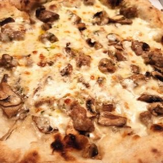 Pizza Funghi