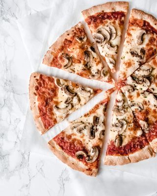 Pizza Funghi