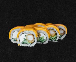 РОЛ ЧІЗ З ВУГРОМ (305 гр. 8 шт)