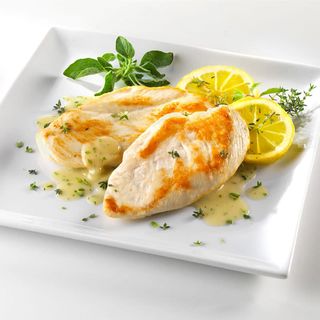 煎鸡排 Pollo alla griglia