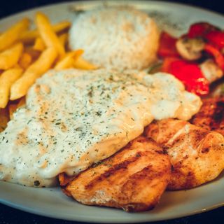 Piletina sa šampinjonima