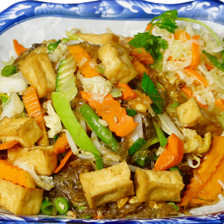 Makaron Tajski z wołowiną