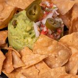 Nachos caseros (Media ración)