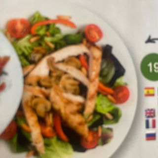 19. Ensalada De Pollo