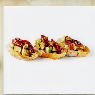 Мінібрускети з авокадо