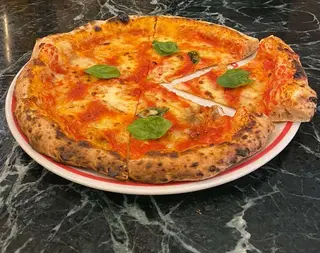 Pizza Margherita