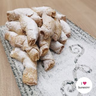 Cornulete fragede cu nuca 500 g 