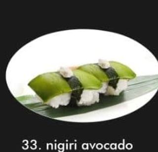 Nigiri di avocado