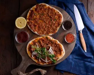 Lahmacun solo carne
