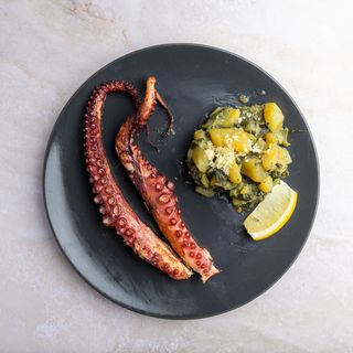 Hobotnica na roštilju