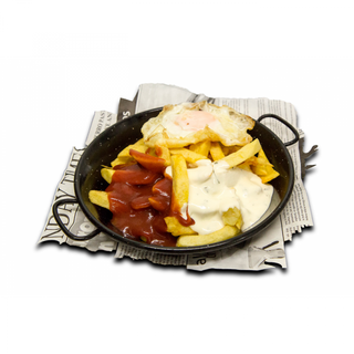 PATATAS crujientes ÑAM 2 salsas (Salsa brava/alioli) y huevo frito