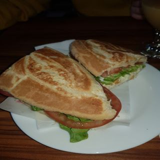 Pepito De Tortilla Francesa