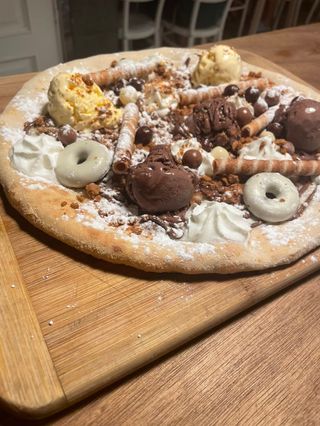 Pizza Dulce (Familiar De 40 Cm.)