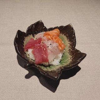 CHIRASHI MISTI