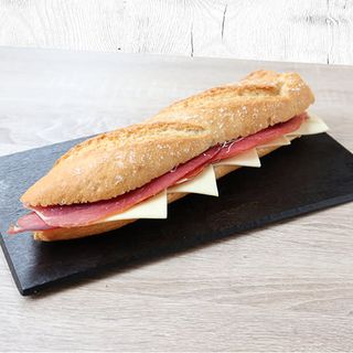 Baguette Jamón Serrano Con Queso (33 cm,)