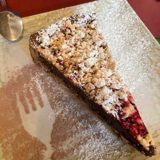 Crostata de avellana y frambuesa