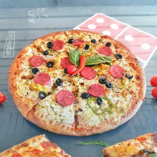 Pizza Pimento
