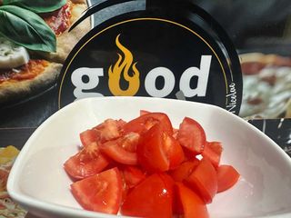 Salată de roșii