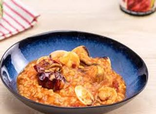 Meloso de rape, verduras y almendras