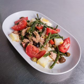 Insalata nizzarda 