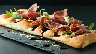 Hash brothers' italian vibe