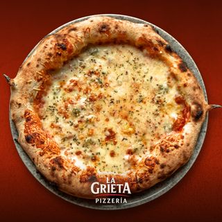 Pizza 4 Quesos 30 cm.