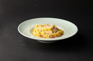 Penne Quattro Formaggi cu sunca﻿