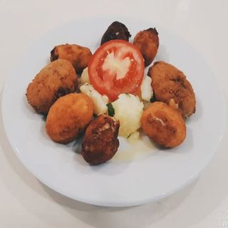 Croquetas (8 Uds.)
