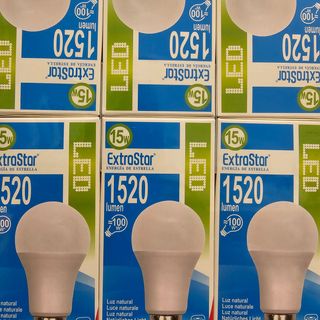 Lampadina 100 w con consumo di 15w
