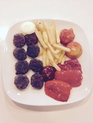 Мега штразбургер