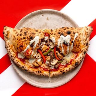 CALZONE ESPECIAL MEDIANA