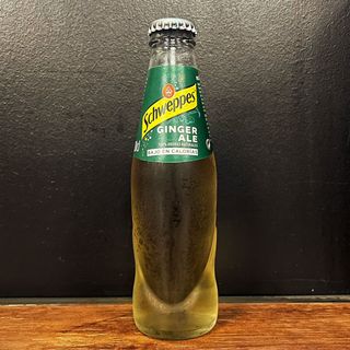 Schweppes Ginger Ale  (330 Ml.)
