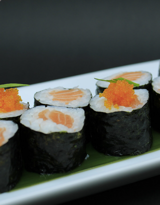 Maki de salmón (8 uds.)