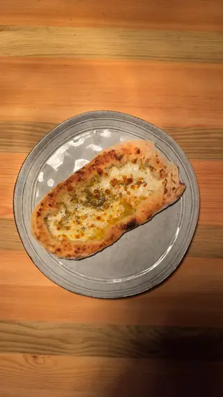 Pão com Alho e Queijo