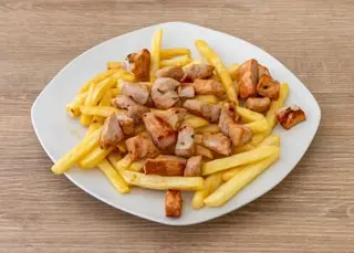 Ración De Raxo Con Patatas