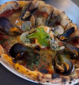 Pizza Frutti di Mare