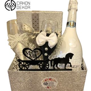 Poklon paket za mladence