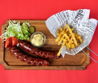 Kobasice sa pomfritom