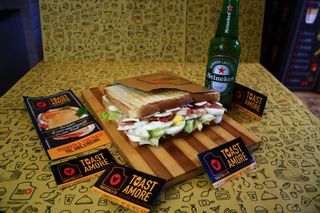 Toast Capitan America