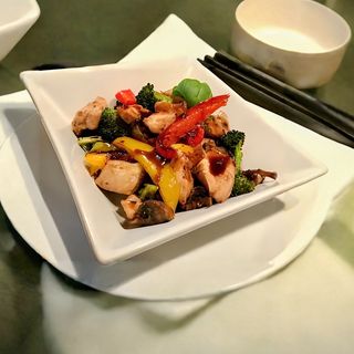 Sauté De Poulet Aux Légumes