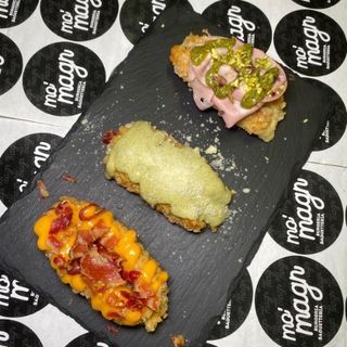 Mortadella, crema e granella di pistacchio